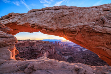 Meash Arch Spring Sunburst Sunrise