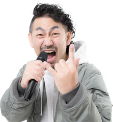 マイクを持ってロックやヘビメタなどを歌うシャウトする男性　Yeah～～～！！！背景透明の切り抜き　カメラ目線