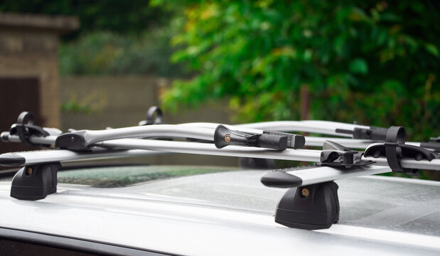 Car roof bike rack ready for a new adventure