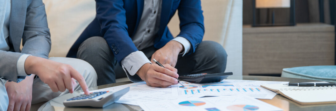 Financial advisor 0r Financial Planner are prepare a financial plan for the client.  Personal financial planning services concept.