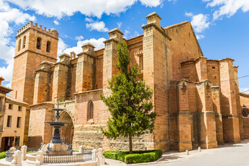 Obraz premium Historic Santa Maria church in Mora de Rubielos, Spain