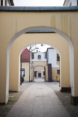 Rynek we Włodawie brama © Katarzyna