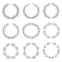 Obraz premium Collection of Floral Wreaths and Circular Botanical Frames