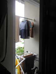 Clothes Drying in a Narrow Outdoor Space