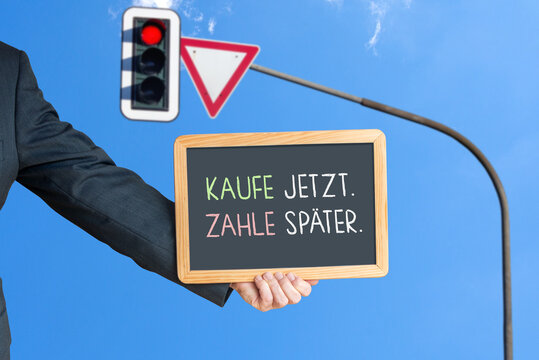 Kaufe jetzt, zahle sp&auml;ter, Moderne Schuldenfalle?, Kreidetafel