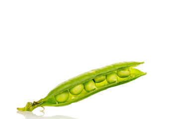 Ripe green peas isolated on white background. macro.