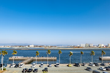 静岡県浜松市の新居町の海釣り公園から眺める浜名湖の風景
