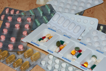 Pillen- und Tablettensucht