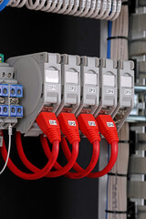 Keystone for obtaining patchcords in Rj45 connectors for Internet connection.