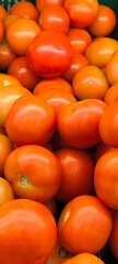 Tomatoes are a plant found to contain lycopene.