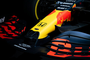 Obraz premium Max Verstappen's 2021 Red Bull Racing RB16B F1 Race Car