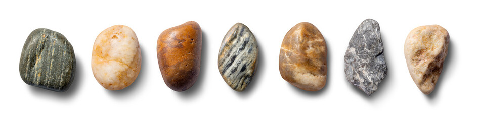 様々な形の石のコレクション