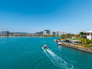 Obraz premium Panoramic aerial view of the high-end hotel at Shenzhou Peninsula in Wanning, Hainan