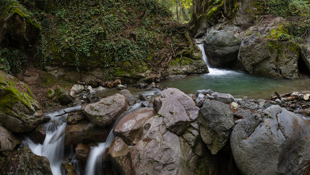 Samandere waterfall is a beautiful resting and picnic area  located within the borders of D&uuml;zce province.
