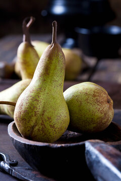Pears 'Abate Fetel'