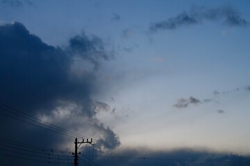 雨が降り出しそうな空
