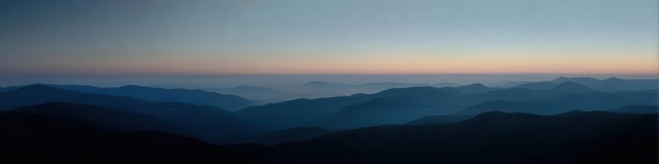 Fototapeta premium Serene Mountain Sunset Blue Ridge Vista Panorama