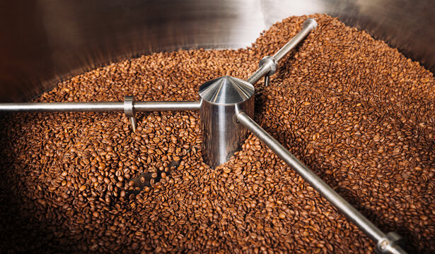 Cooling drum of a roasting machine with full of fresh coffee beans