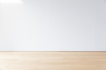 白い壁と木の床