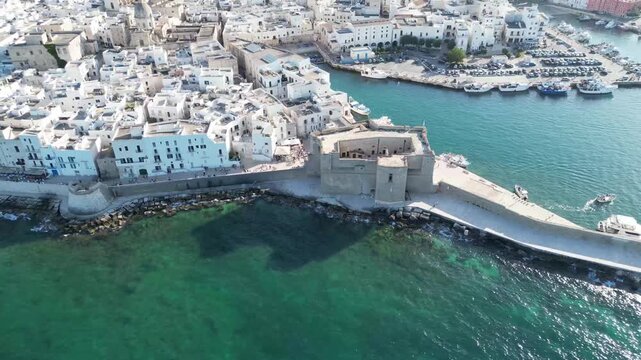 Citt&agrave; di Monopoli vista dall'alto