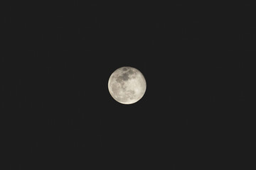 夜空に輝く2月の満月07 © スタジオ　スパロウ
