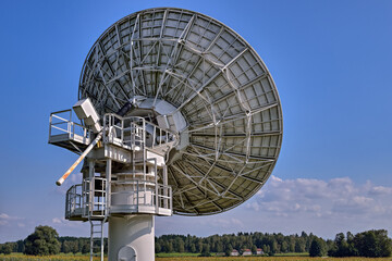 Satellitenfunkstelle © franke 182