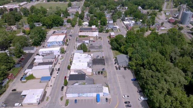 Leslie, Michigan downtown with drone video moving right to left.