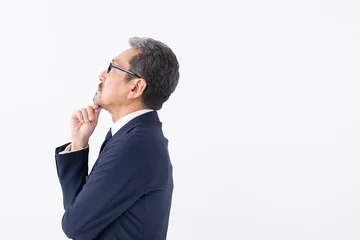 Fotobehang Onderzeeër 考えるビジネス男性  © naka