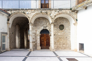 Obraz premium Casalanguida is a small Abruzzo hill village surrounded by forests and valleys, known for its quiet atmosphere, rural traditions, and panoramic views of unspoiled countryside.