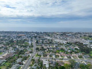 Fototapeta premium Aerial view of houses in the valley of Oceanside town in San Diego, California. USA.