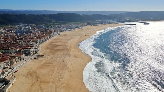 Nazar&eacute;, the famous beach with giant waves for surfing in Portugal