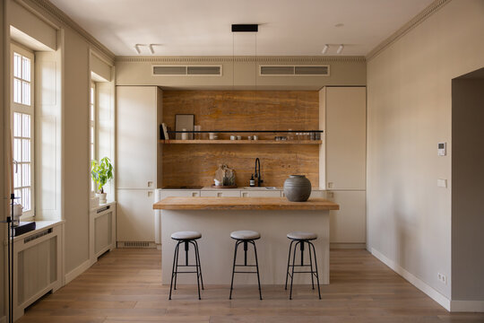Modern Kitchen Interior Minimalist and Luxurious Design