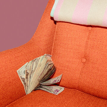Cash in sofa