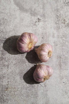 garlic bulbs