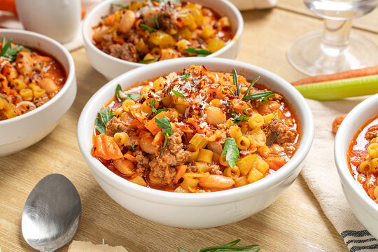 Hearty Tomato Pasta Soup