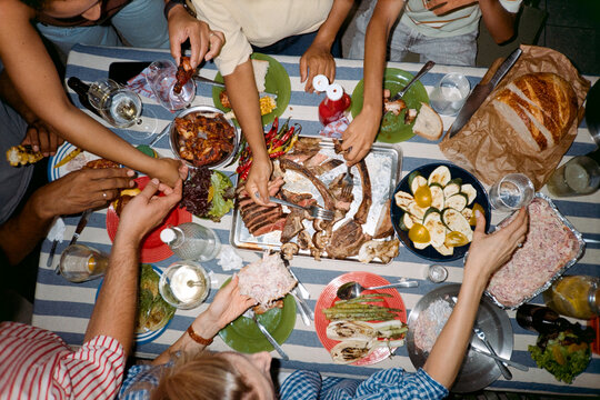 Top-down feast focus