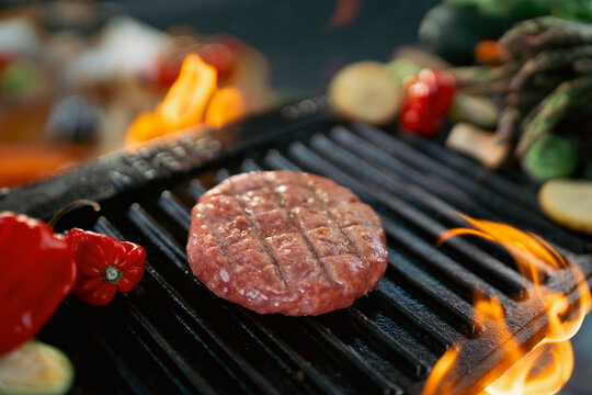 Grilling meat & veggies
