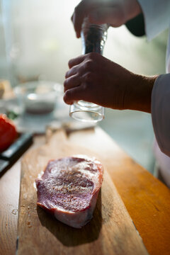 Preparing steak for cooking
