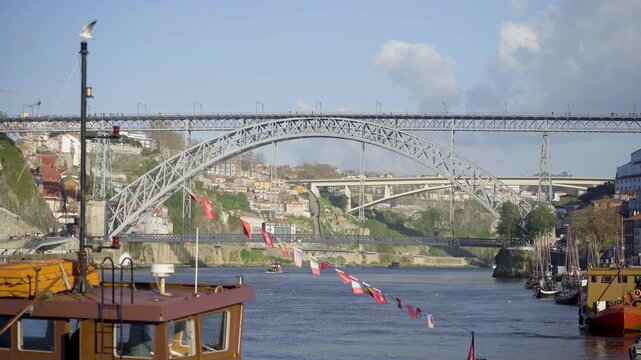 View from the Gaia riverside looking towards the Dom Luis I bridge.