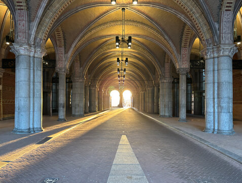 passageway Rijksmuseum Amsterdam