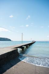 Fototapeta premium 海にかかる橋（原岡桟橋）