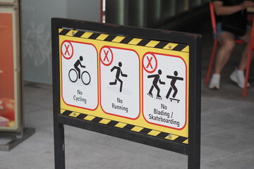 Rules for activities in a public area in the city