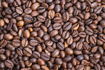 Obraz premium Tight shot medium roasted coffee beans, singleorigin selection staged for cupping, matte finish and uniform color highlight subtle tasting notes and artisanal sourcing