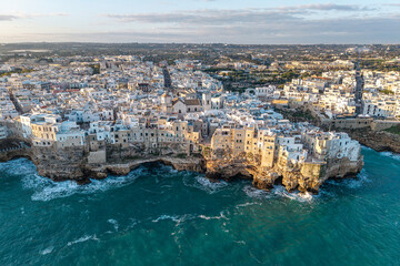 Polignano a Mare, Italy, Puglia region, province of Bari © Tomasz Warszewski