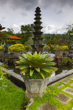 Fountain in Imperial swimming baths. Taman Tirta Gangga