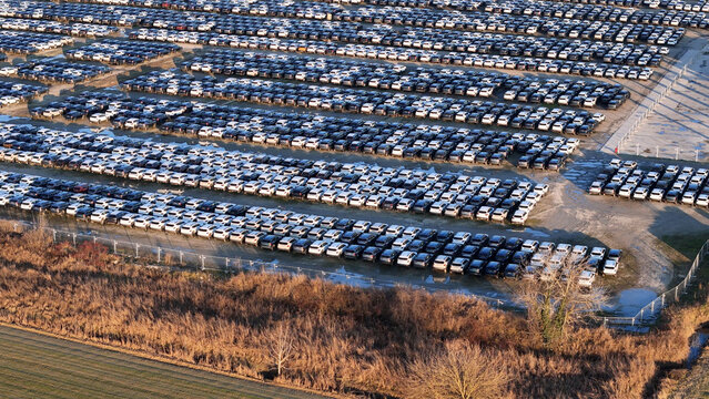 automotive production and the extensive logistics for supply chain