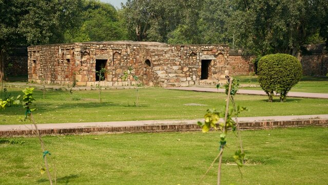 The Bu Halima Tomb outside Humayun&rsquo;s Tomb. New Delhi, India. November 2025. 