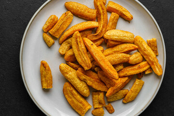 dried bananas on a plate © JuliaLavleis