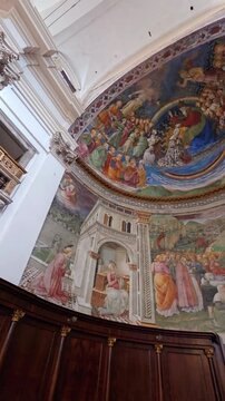 Spoleto Cathedral features a 17th-century Baroque interior with a stunning Cosmatesque floor. Key highlights include Filippo Lippi&rsquo;s 15th-century frescoes in the apse and Pinturicchio frescoes, Umbria