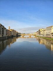 Fototapeta premium The Iconic Ponte Vecchio Bridge Over Arno River in Florence, Italy